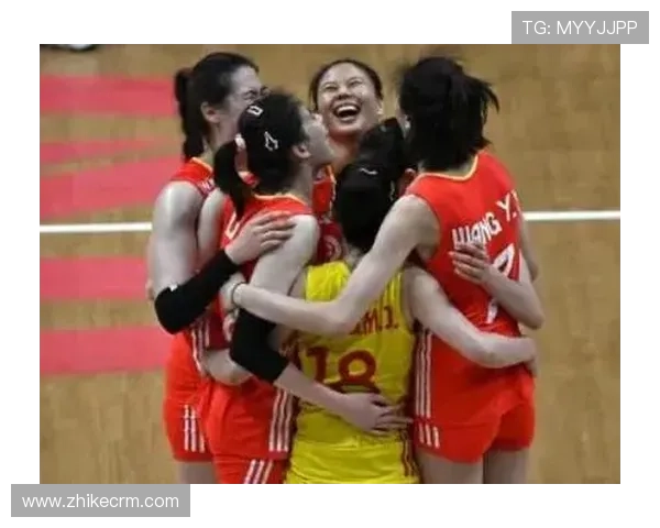 中国女排逆袭战胜强敌，提前锁定东京奥运资格创历史新篇章