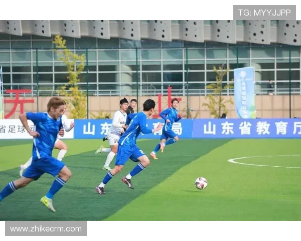 中国足球超级联赛新赛季揭幕战激烈开幕 多队补强力求突破