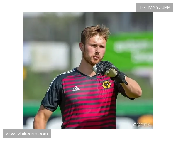 伯恩利新星安东尼闪耀赛场引关注 展现卓越足球天赋与潜力