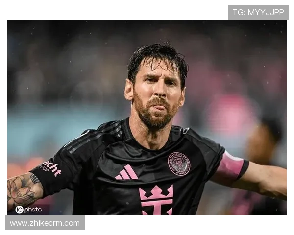 梅西宣布加盟迈阿密国际足球俱乐部正式亮相引发全球媒体关注